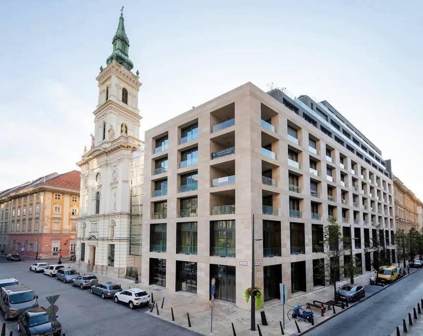 2Budapest Eye-Freegym And Sauna Luxury Home מראה חיצוני תמונה