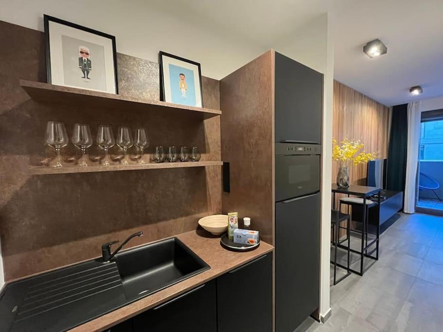 2Budapest Eye-Freegym And Sauna Luxury Home מראה חיצוני תמונה
